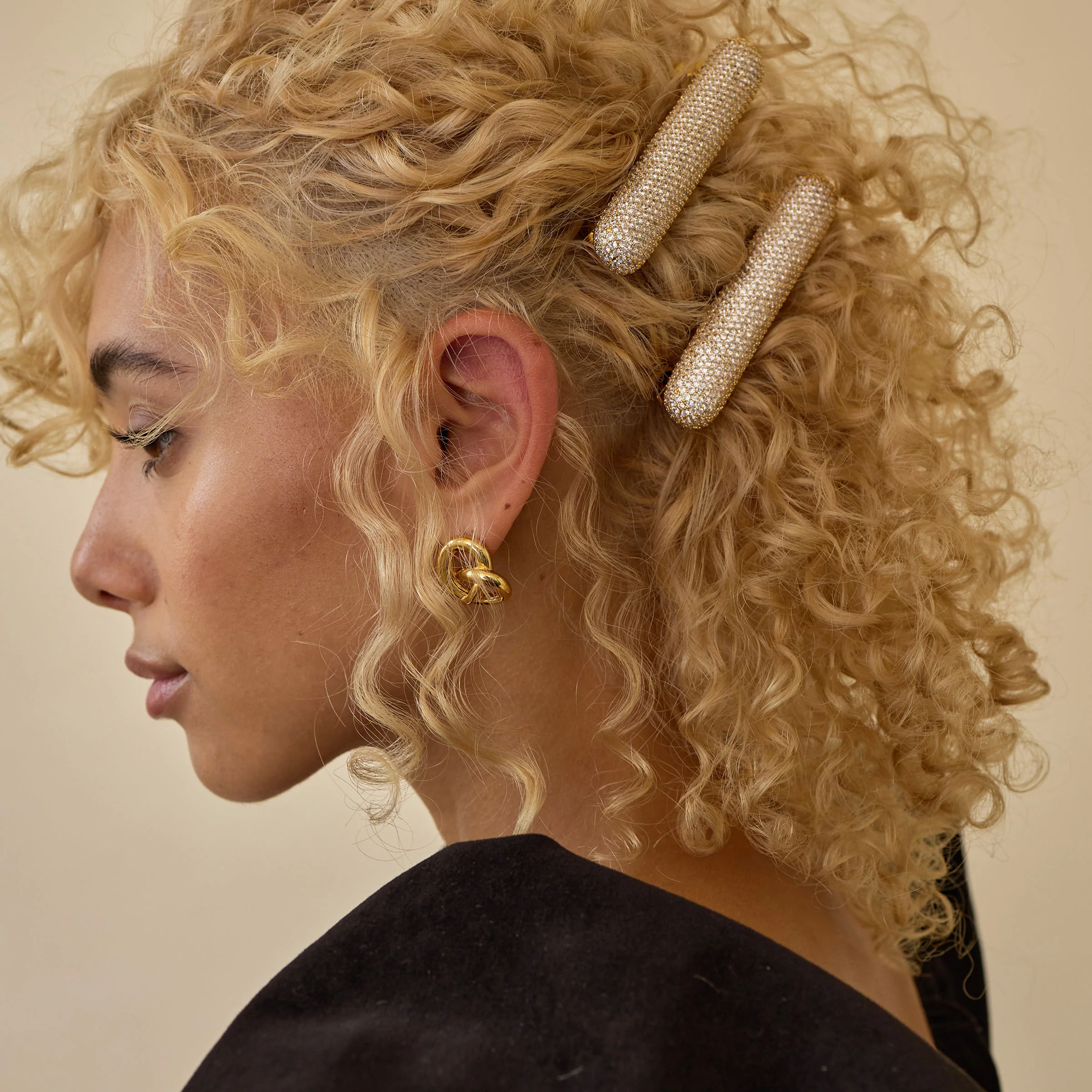 T3 x LELET NY Bar Barrette - Image 2
